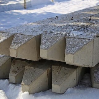 Фундаменты на забивных ЖБ сваях